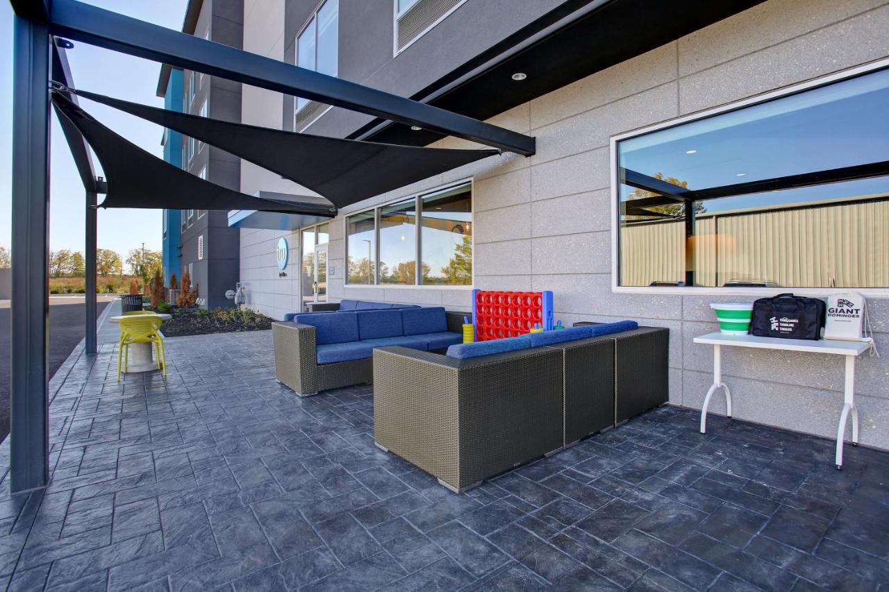 Hotel Tru By Hilton Monroe, Oh Exterior foto